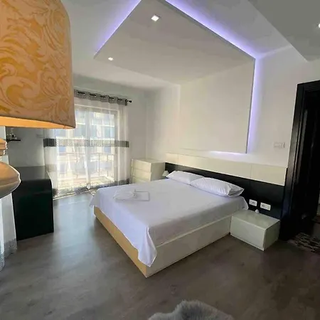 Lejlighed Quiet In The Heart Of Vlore! Best Location